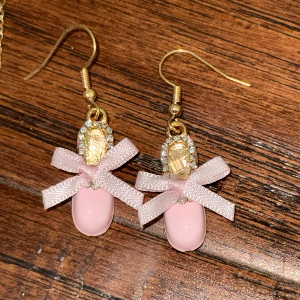 New 4 Pc Girls Ballet Earrings & Necklace Jewelry Set
